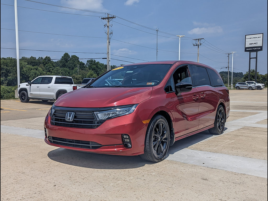 Used 2024 Honda Odyssey Sport