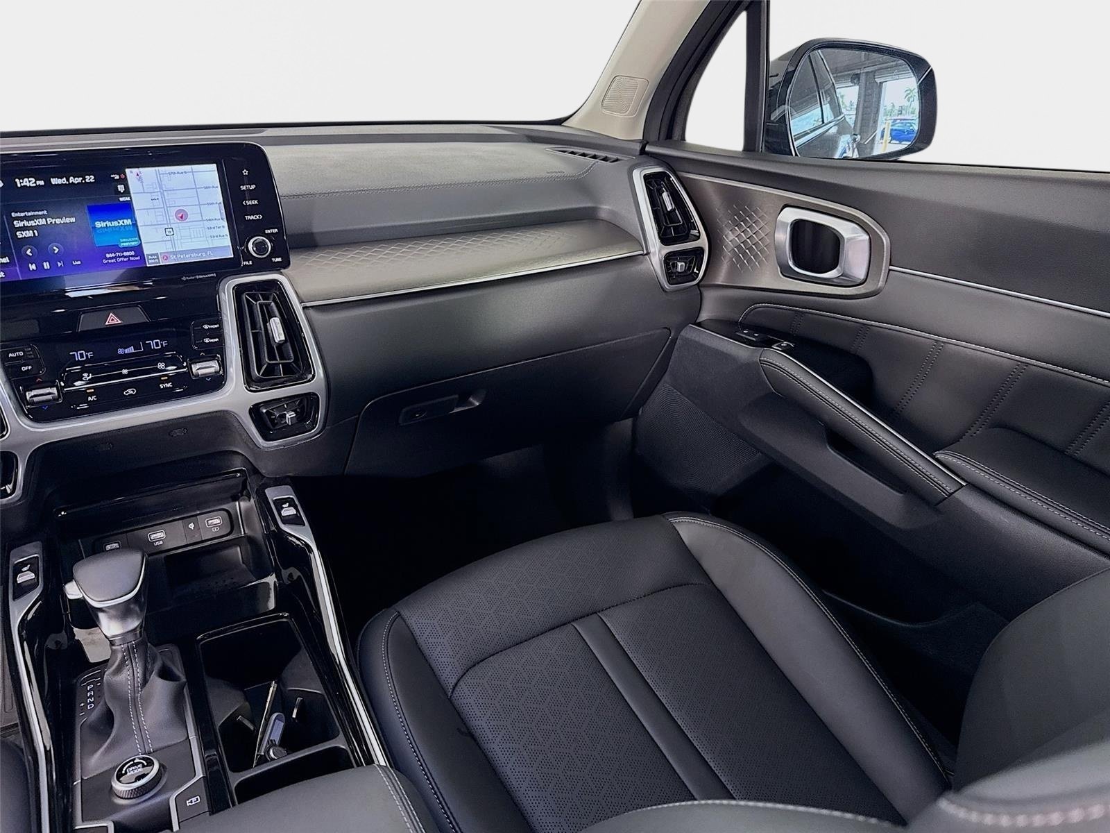 Certified 2023 Kia Sorento SX FWD image 25