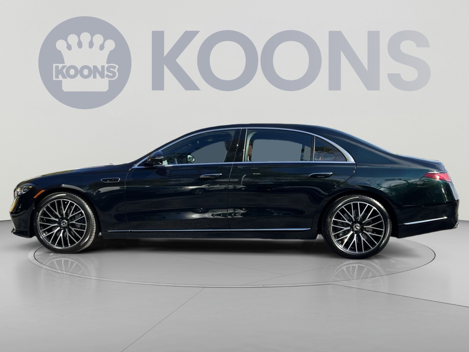 Used 2027 Mercedes-Benz S 500 4MATIC image 7