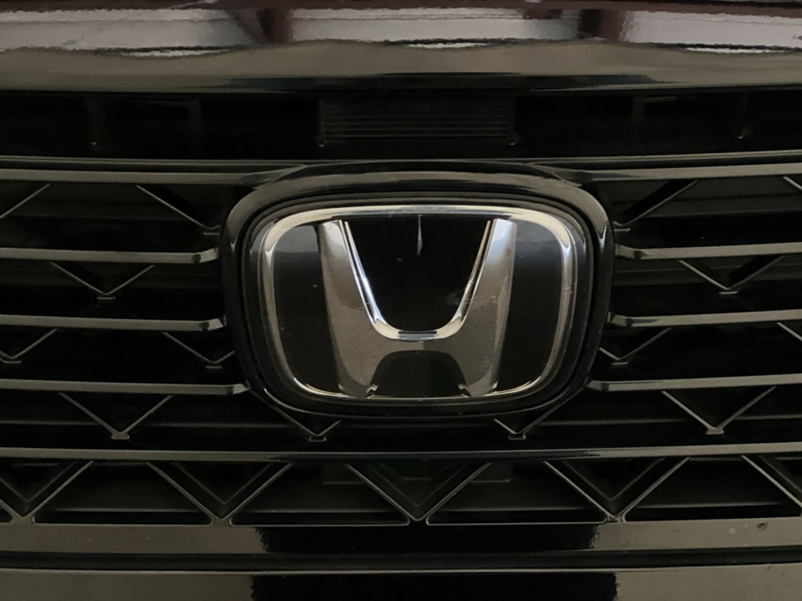 Used 2025 Honda Accord Touring image 12