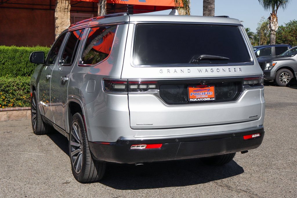 Used 2022 Jeep Grand Wagoneer Series II w/ Convenience Group III AWD/4WD image 6