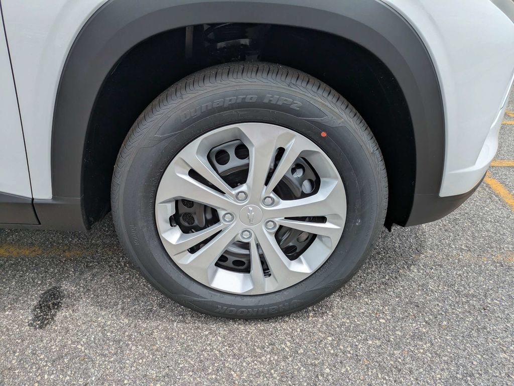New 2026 Chevrolet Trax LS FWD image 11
