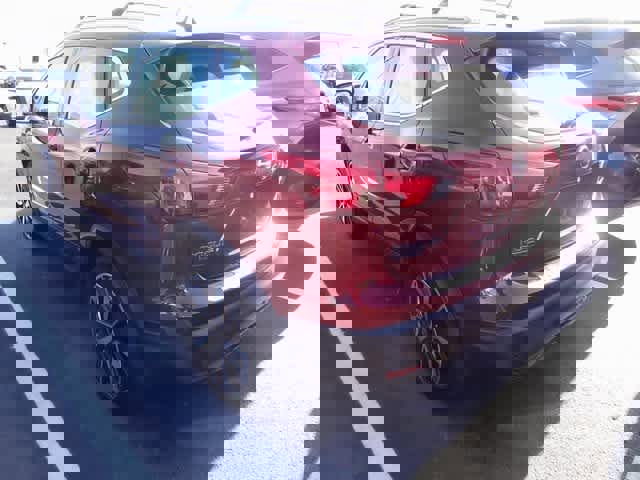 Used 2019 Nissan Rogue Sport SL image 5