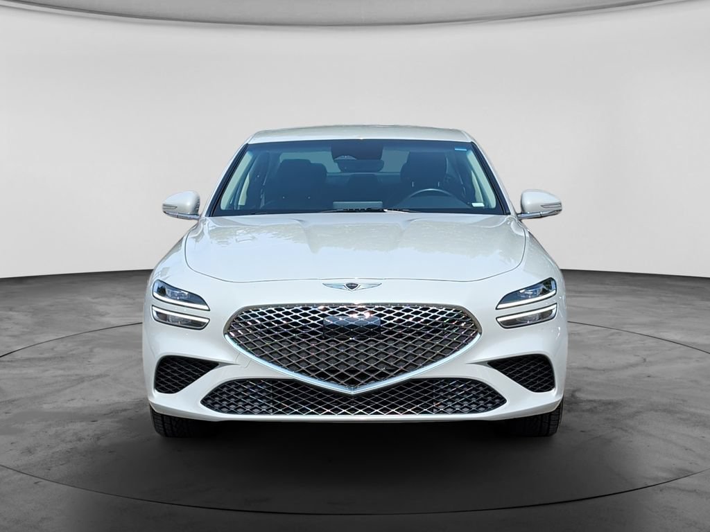 Used 2025 Genesis G70 2.5T AWD/4WD image 2