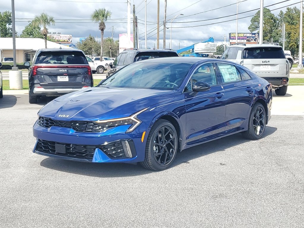 New 2027 Kia K5 GT-Line FWD image 2