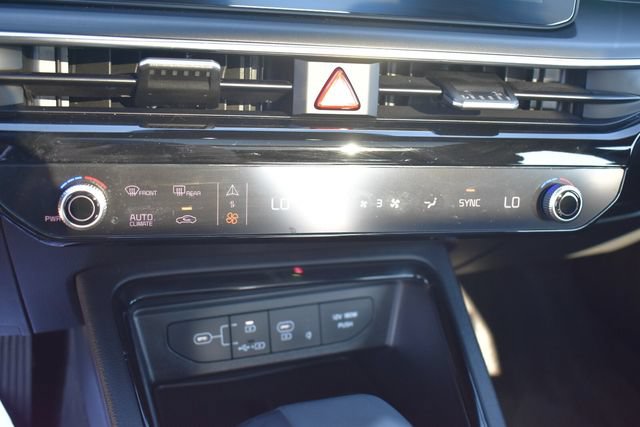 Certified 2025 Kia K5 GT-Line w/ GT-Line Premium Package AWD/4WD image 29