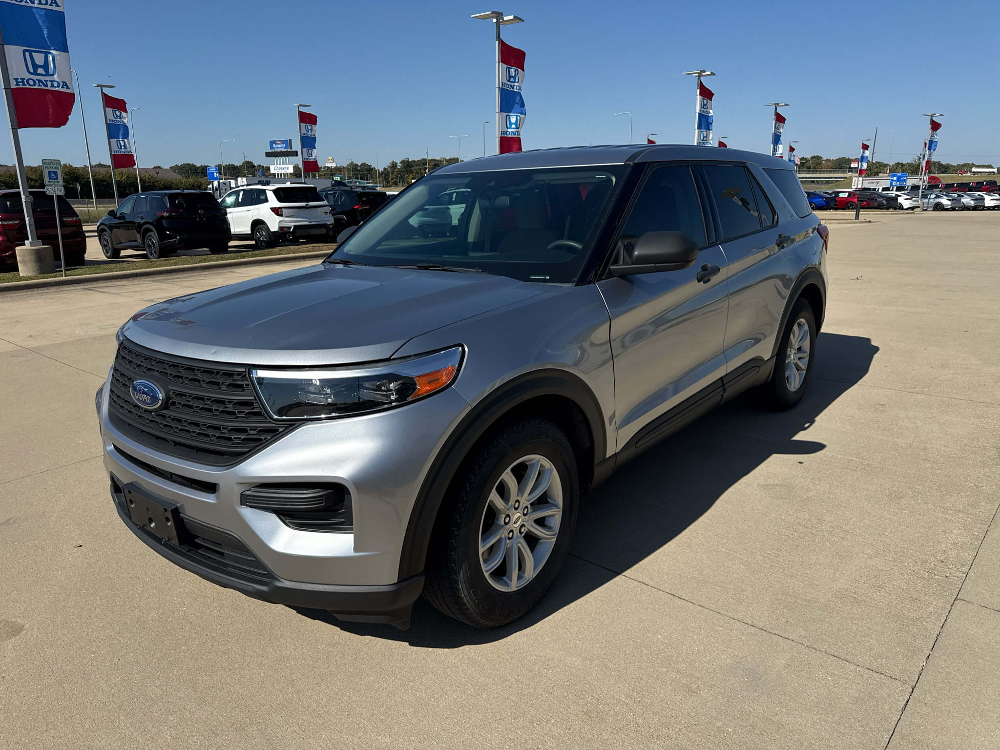 Used 2020 Ford Explorer 2WD w/ Class III Trailer Tow Package image 1