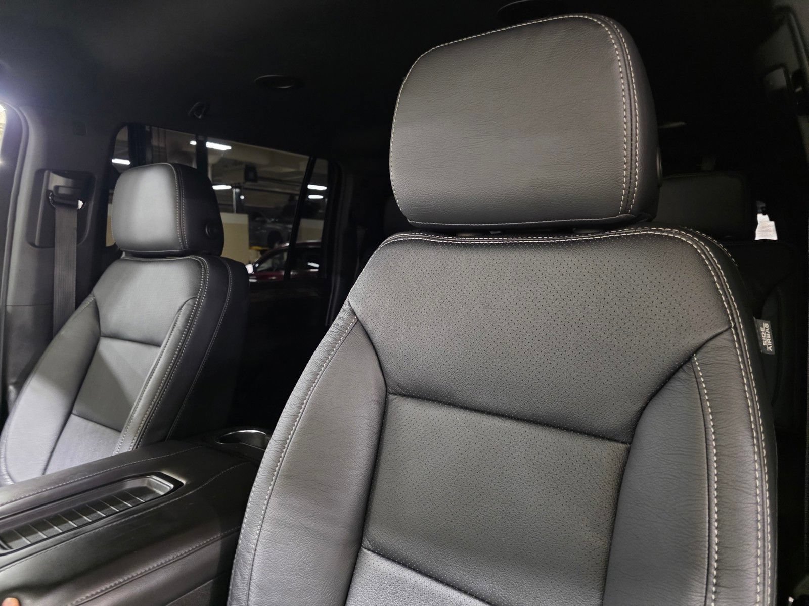 Used 2023 Chevrolet Suburban LS RWD image 23