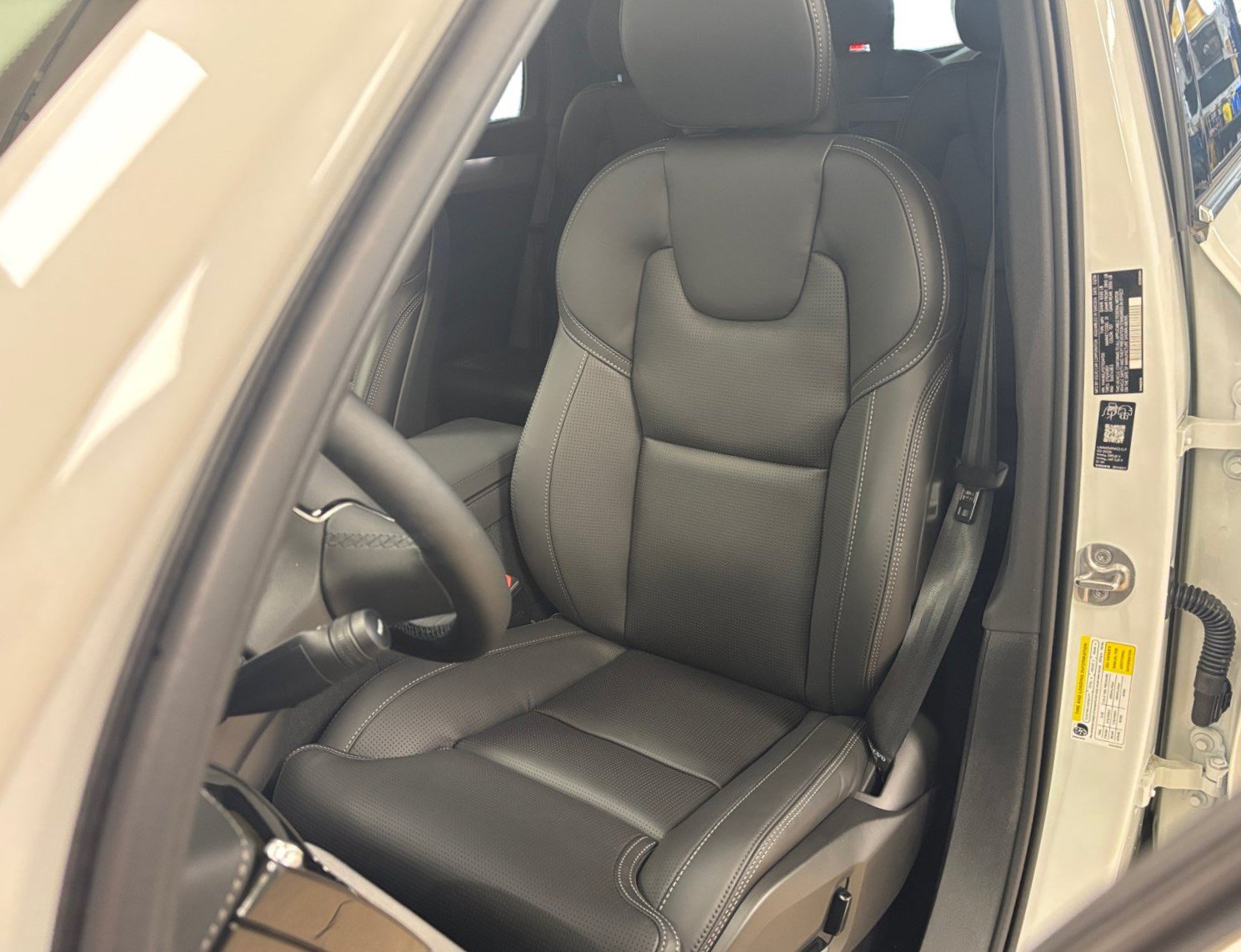 New 2026 Volvo XC90 T8 Ultra w/ Protection Package AWD/4WD image 39