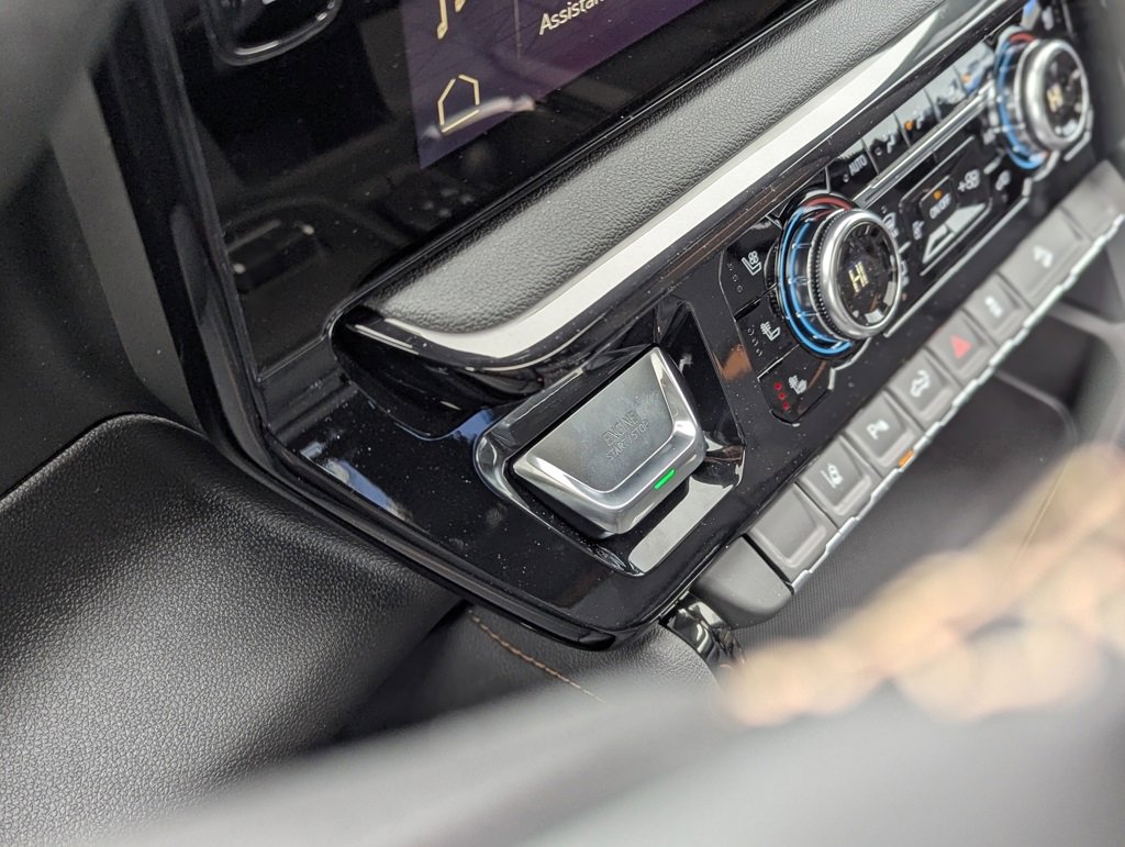 New 2026 GMC Sierra 2500 AT4 w/ AT4 Premium Plus Package image 24