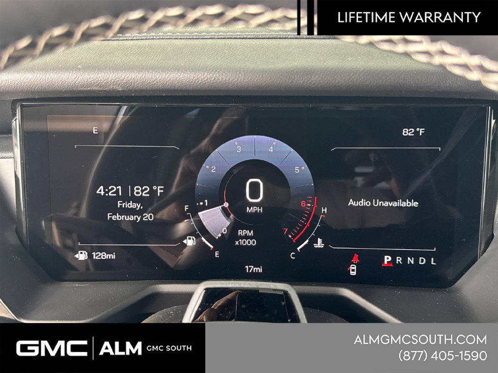 New 2026 GMC Acadia Denali w/ Super Cruise Package FWD image 31