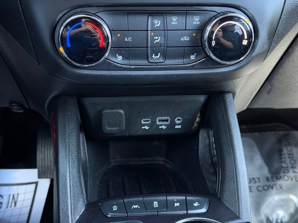 Used 2023 Chevrolet TrailBlazer RS FWD image 26