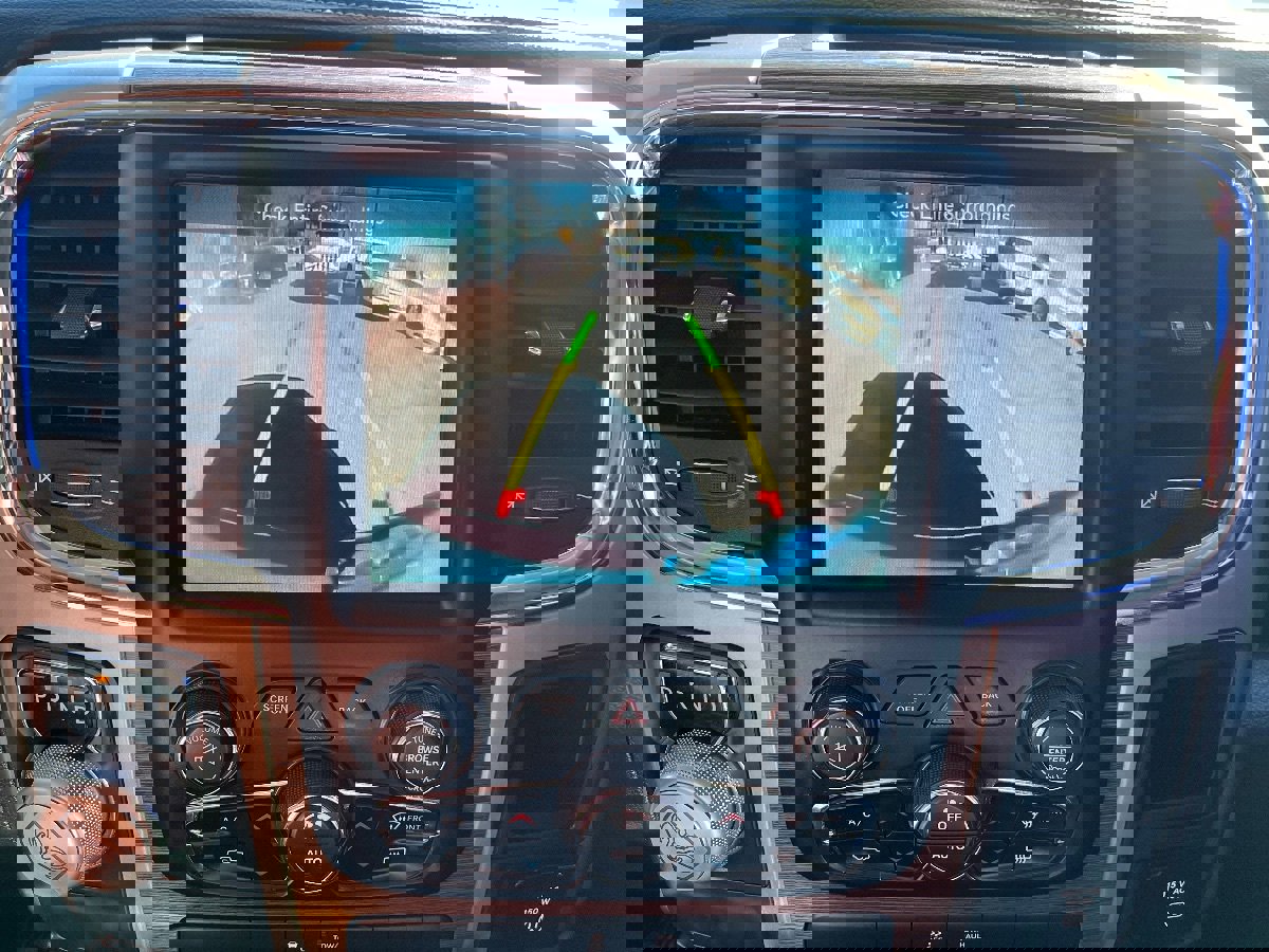 Used 2017 RAM 1500 Laramie RWD image 14