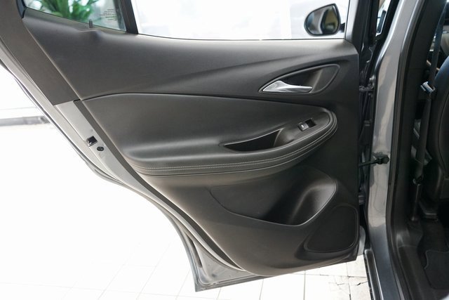 Used 2022 Buick Encore GX Essence image 42