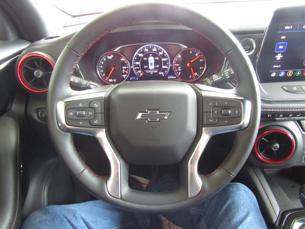 Used 2025 Chevrolet Blazer RS AWD/4WD image 27