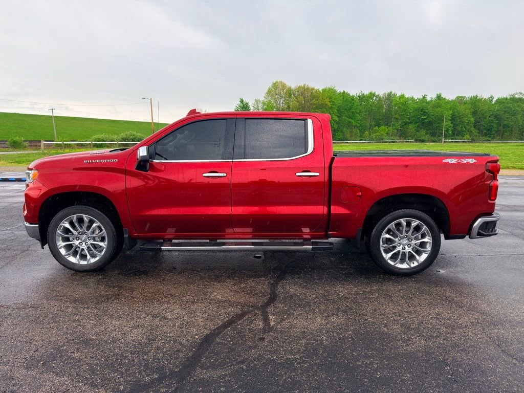 Used 2024 Chevrolet Silverado 1500 LTZ w/ Technology Package AWD/4WD image 18