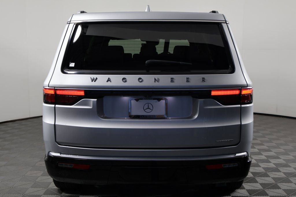 Used 2022 Jeep Wagoneer Series II image 5