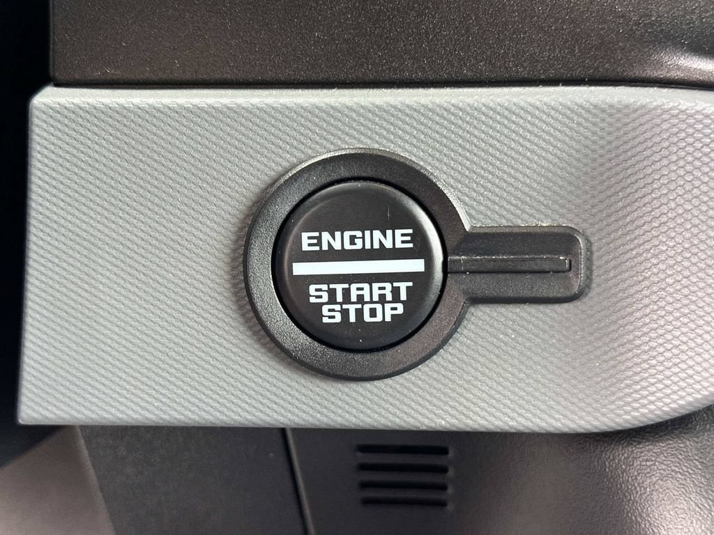 Used 2021 Ford Bronco Black Diamond AWD/4WD image 17