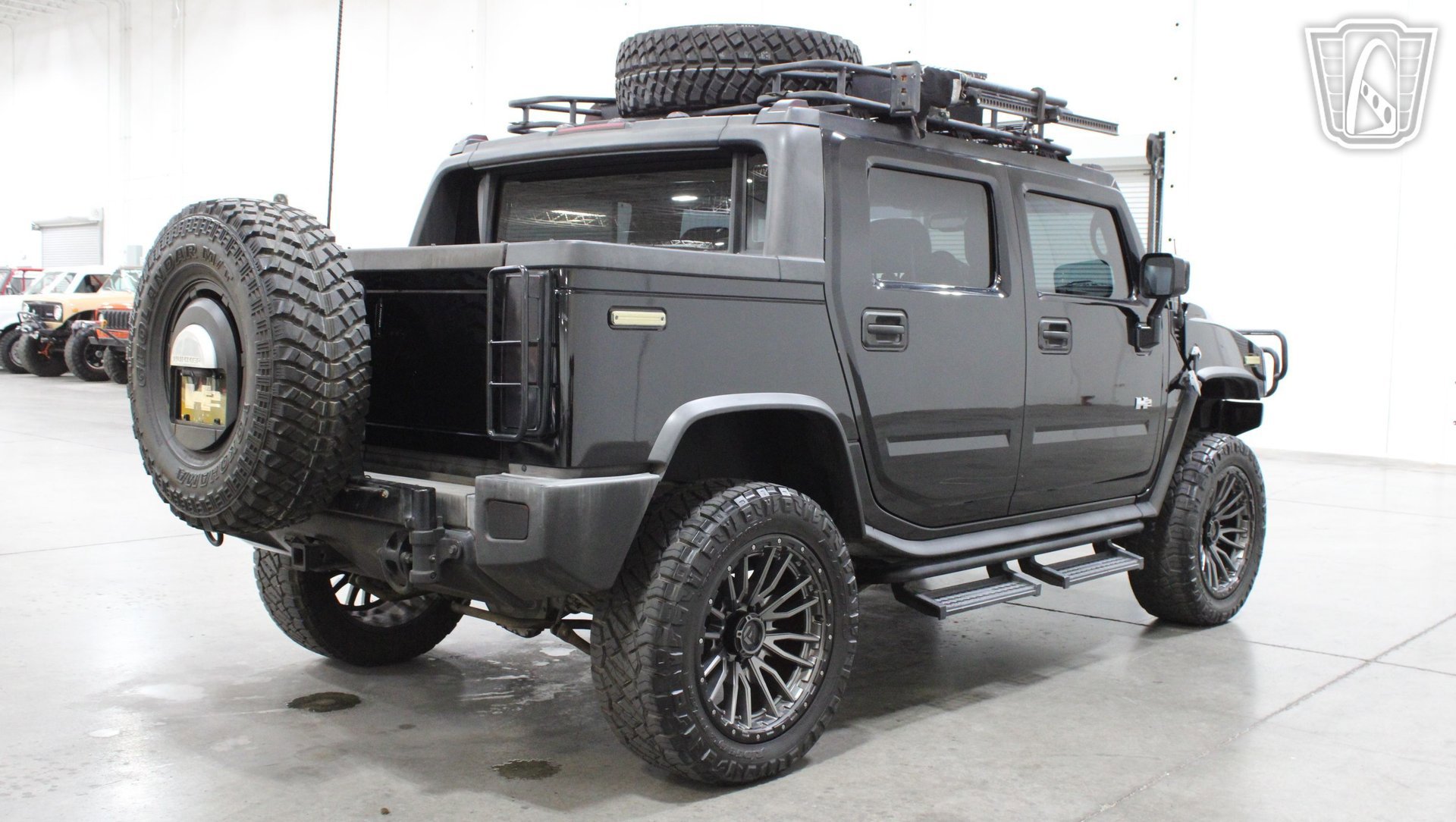 Used 2005 HUMMER H2 SUT w/ Preferred Equipment Group AWD/4WD image 15