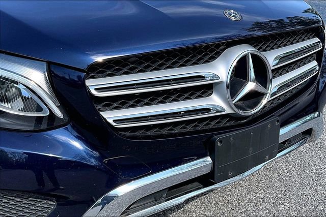 Used 2018 Mercedes-Benz GLC 300 4MATIC image 36
