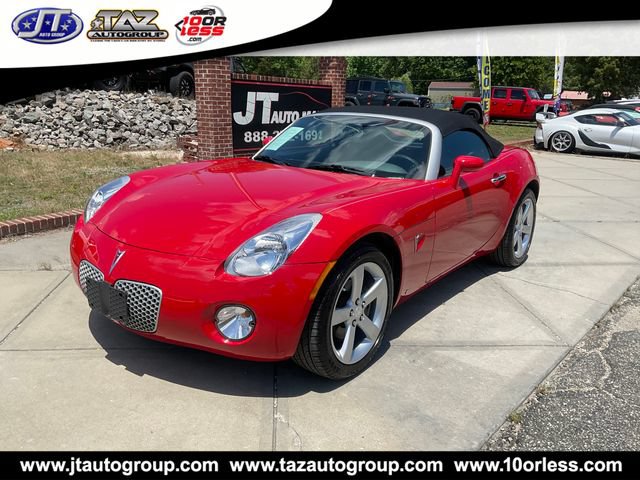 Used 2008 Pontiac Solstice Convertible w/ Preferred Package RWD image 3