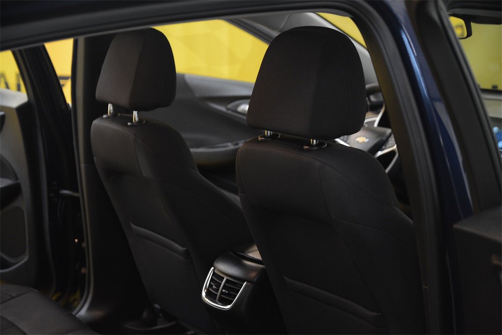 Used 2022 Chevrolet Malibu LT image 30