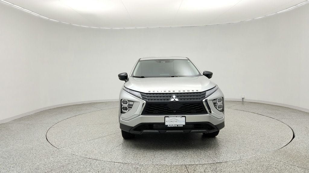 Used 2025 Mitsubishi Eclipse Cross LE AWD/4WD image 2
