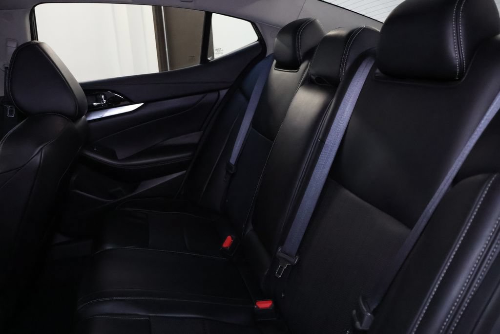 Used 2023 Nissan Maxima SV w/ Floor Mat Group FWD image 15