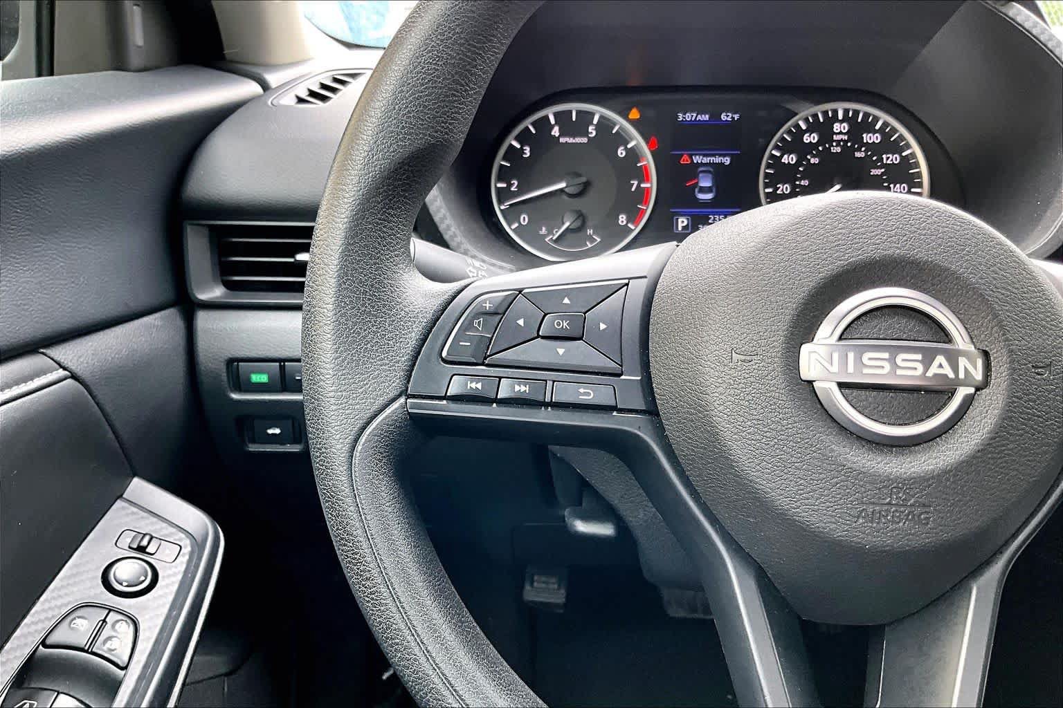 Used 2024 Nissan Sentra S FWD image 22