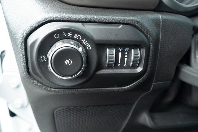 Used 2020 Jeep Wrangler Unlimited Sport S image 13