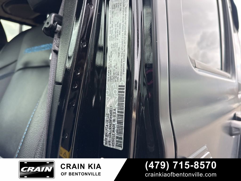 Used 2021 Jeep Wrangler Unlimited Rubicon 4xe w/ Steel Bumper Group image 17