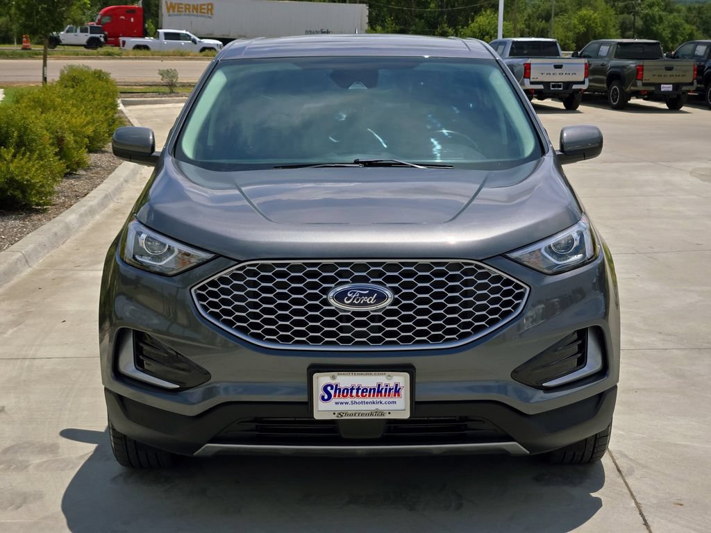 Used 2024 Ford Edge SEL AWD/4WD image 8