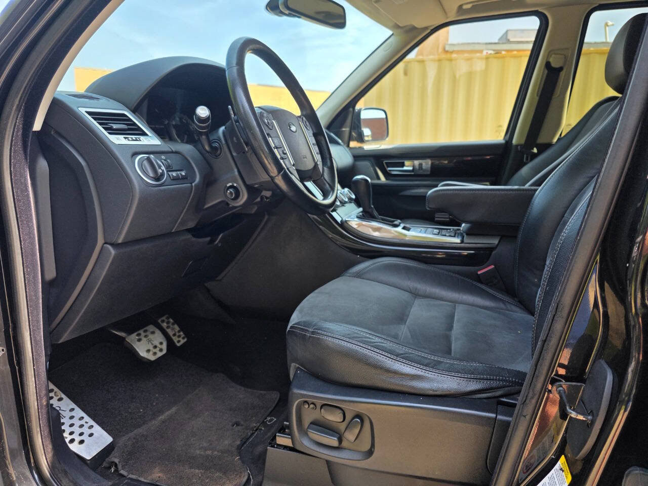 Used 2013 Land Rover Range Rover Sport HSE AWD/4WD image 13