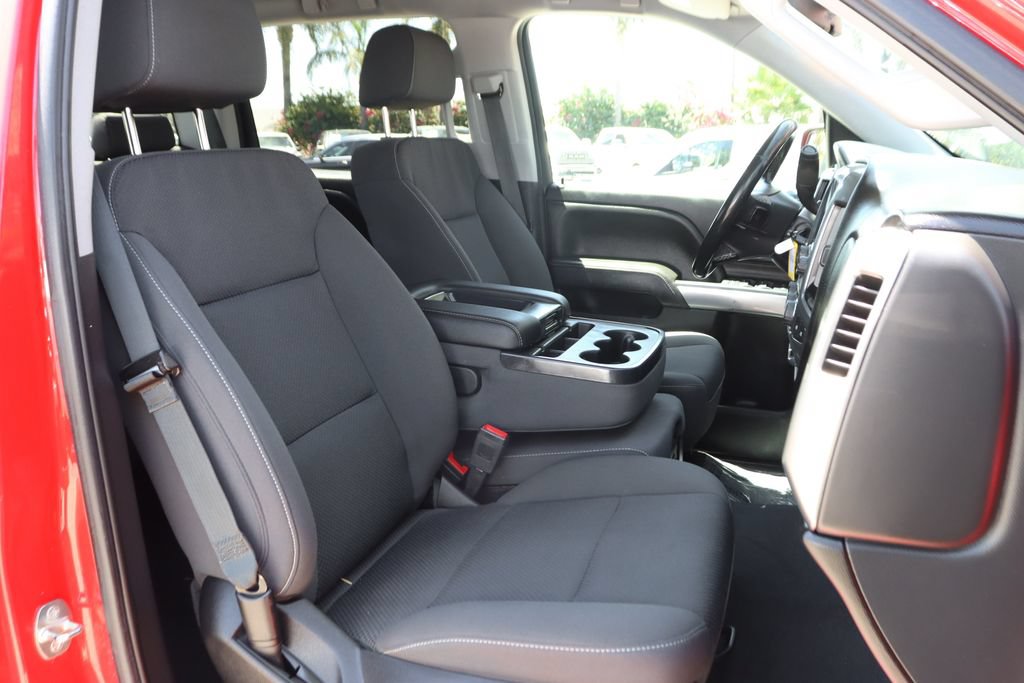 Used 2018 Chevrolet Silverado 1500 LT w/ All Star Edition AWD/4WD image 37