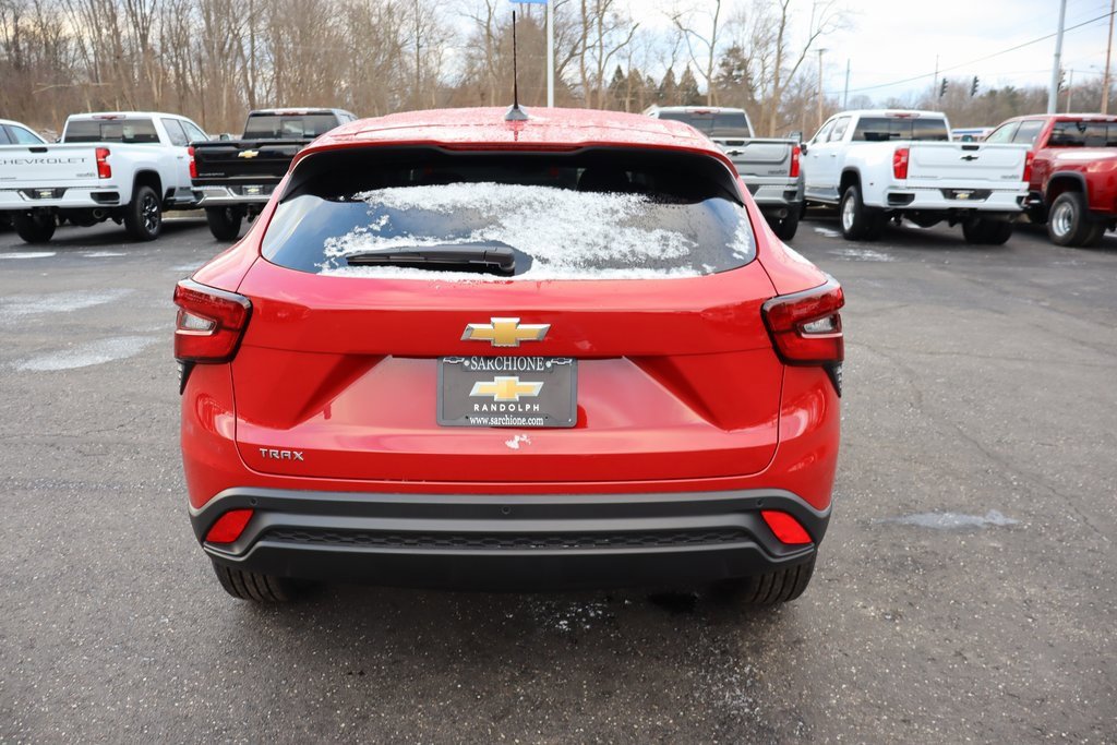 New 2026 Chevrolet Trax LS w/ LS Convenience Package image 25
