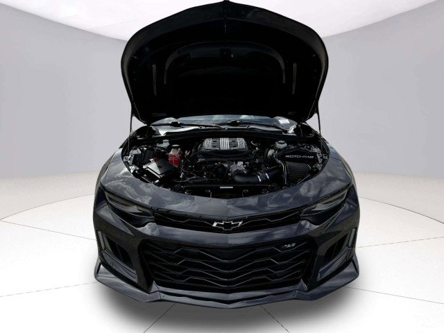 Used 2017 Chevrolet Camaro ZL1 image 51