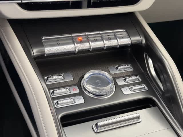 New 2026 Lincoln Nautilus Premier AWD/4WD image 8