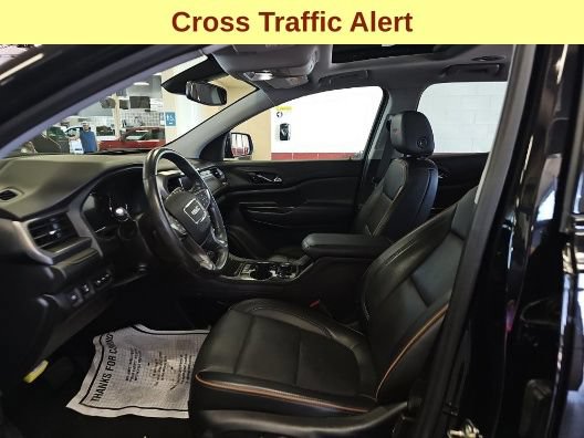 Used 2023 GMC Acadia AT4 w/ Technology Package AWD/4WD image 10