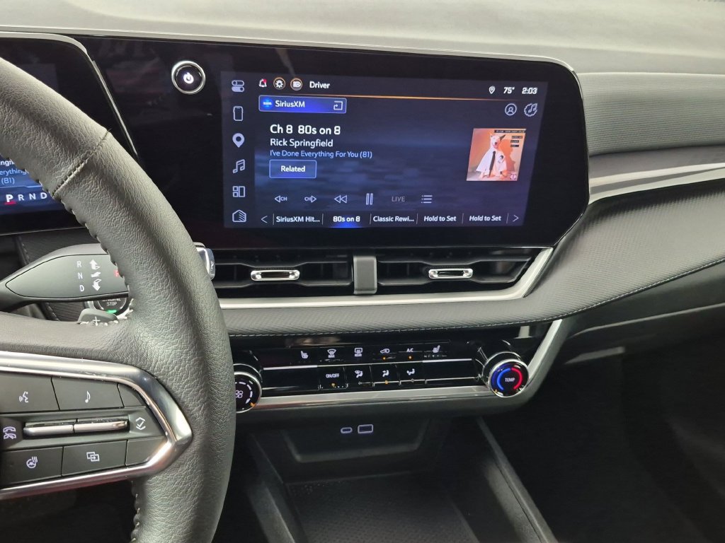 Certified 2026 Chevrolet Equinox LT FWD image 23