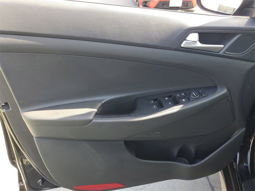 Used 2021 Hyundai Tucson Sport image 20