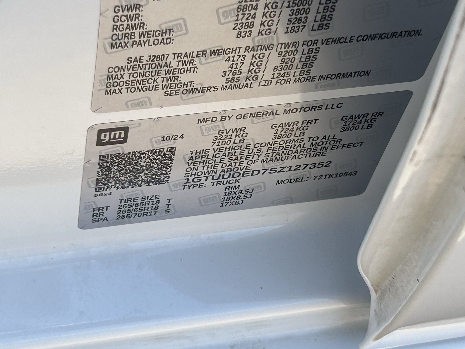 Certified 2025 GMC Sierra 1500 SLT AWD/4WD image 33