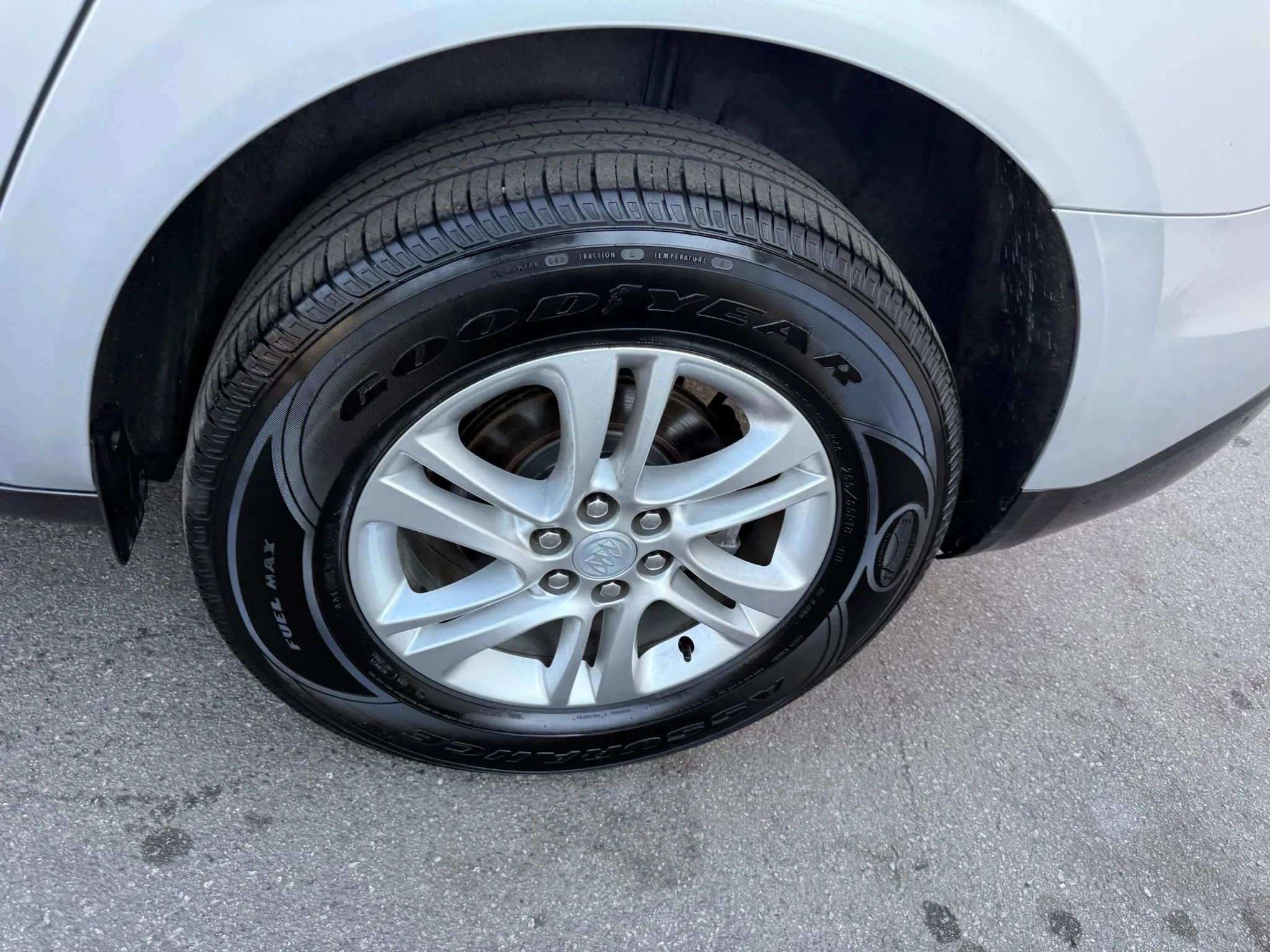 Used 2019 Buick Enclave Premium image 9