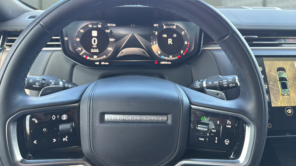 Used 2025 Land Rover Range Rover Sport AWD/4WD image 25