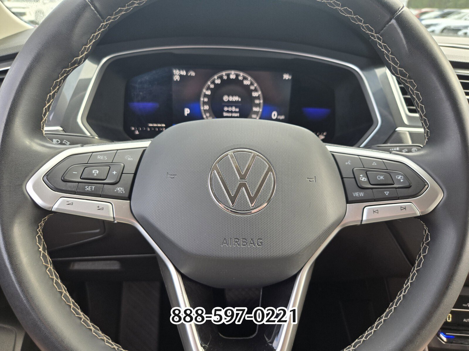 Used 2022 Volkswagen Tiguan SE image 24