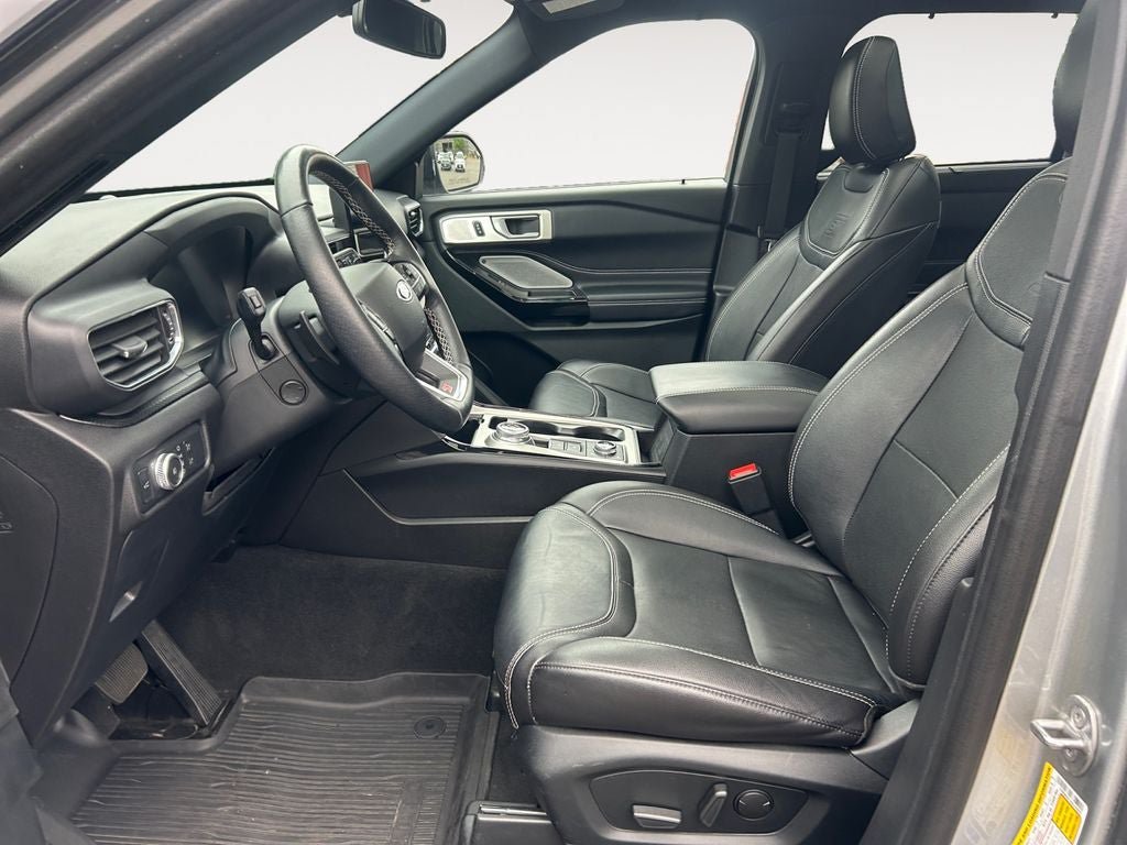 Used 2022 Ford Explorer ST w/ Equipment Group 401A AWD/4WD image 6
