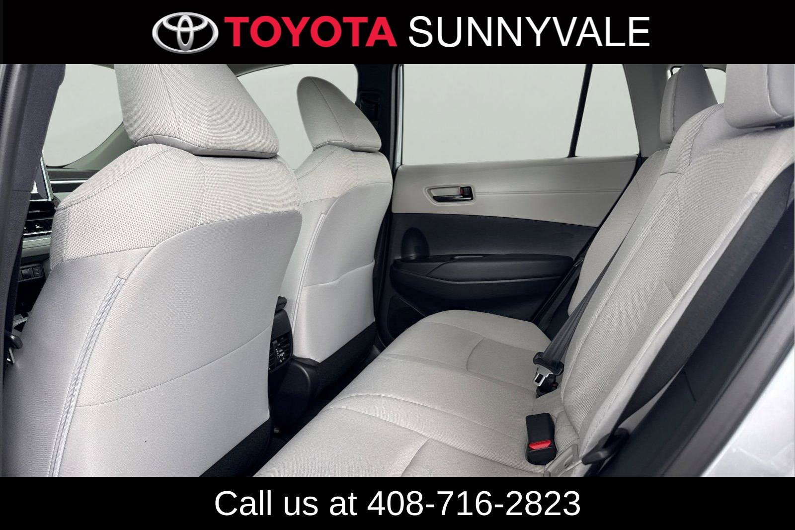 Certified 2025 Toyota Corolla Cross LE FWD image 6