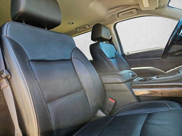 Used 2020 Chevrolet Suburban LT w/ Luxury Package AWD/4WD image 21