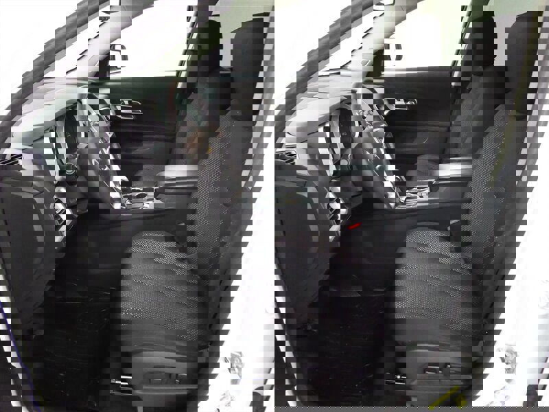 Used 2015 Chevrolet Equinox LT w/ Driver Convenience Package image 20