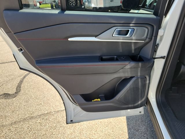 New 2026 Ford Explorer ST-Line w/ Premium Package RWD image 14