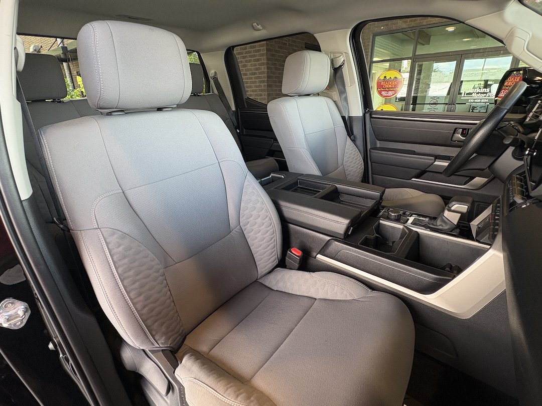 Used 2024 Toyota Tundra SR5 w/ SR5 Convenience Package AWD/4WD image 26